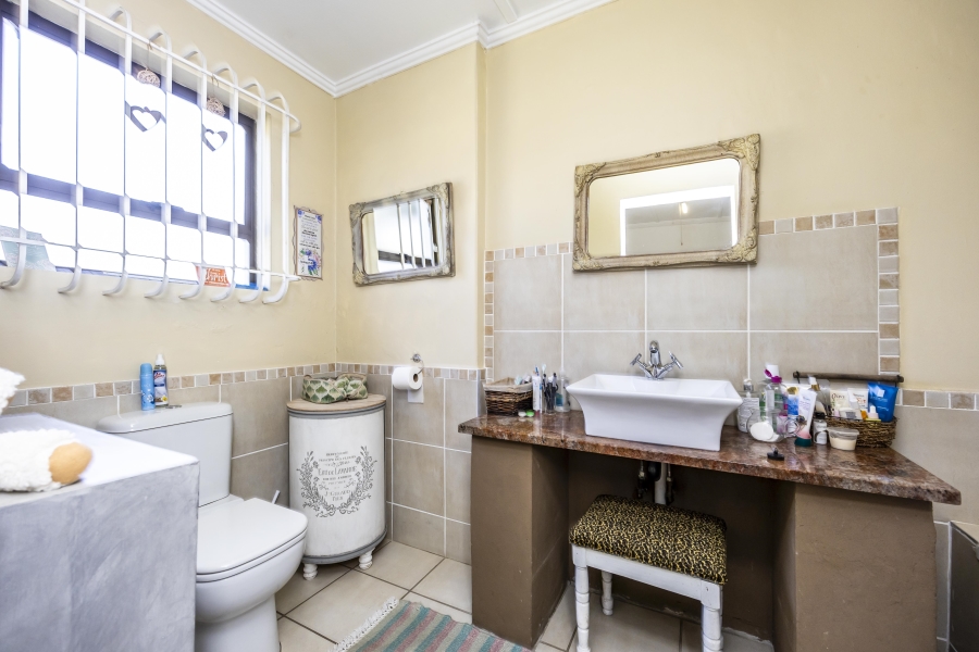 3 Bedroom Property for Sale in Cambridge Eastern Cape